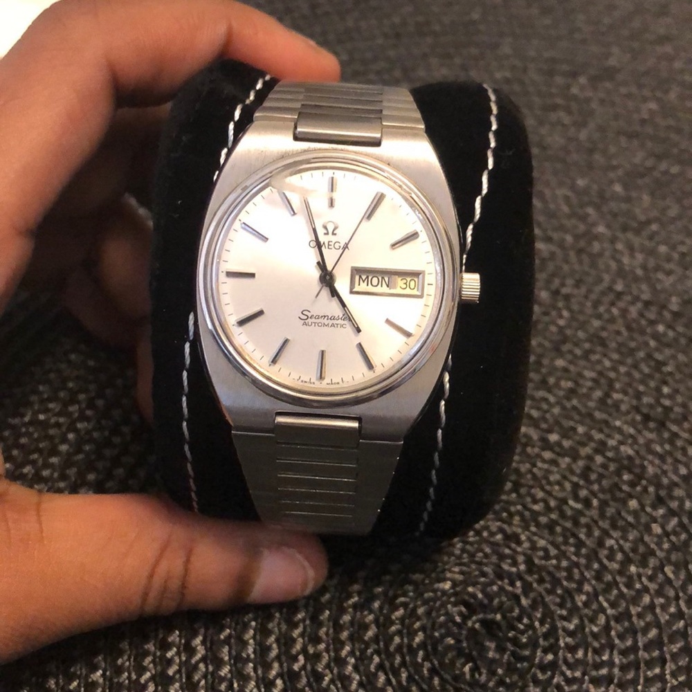 Men's Silver OMEGA SEAMASTER WATCH